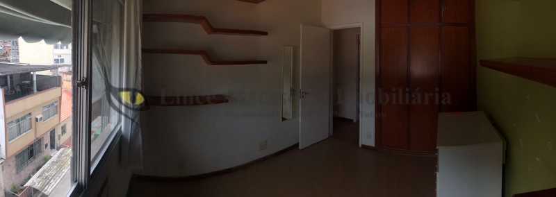 Apartamento à venda com 2 quartos, 62m² - Foto 14