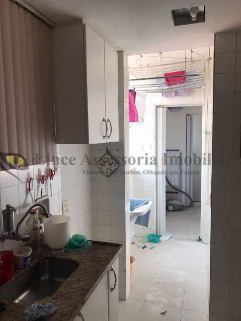 Apartamento à venda com 2 quartos, 62m² - Foto 18