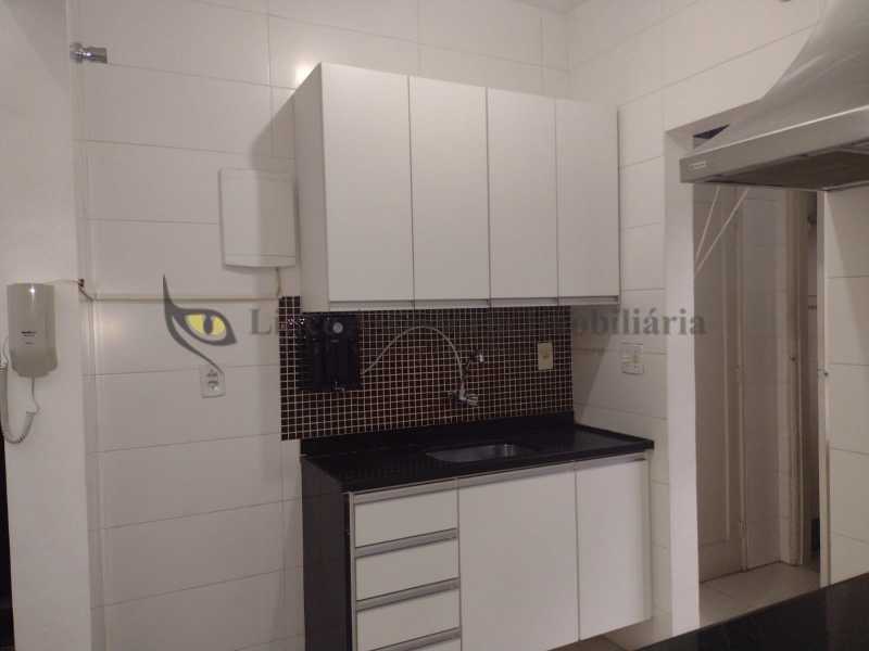 Apartamento à venda com 2 quartos, 52m² - Foto 15