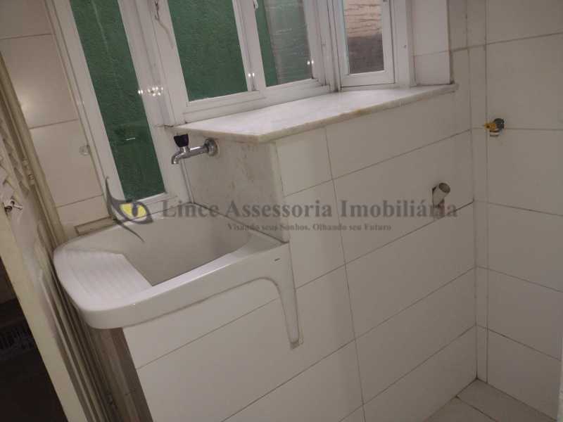 Apartamento à venda com 2 quartos, 52m² - Foto 18