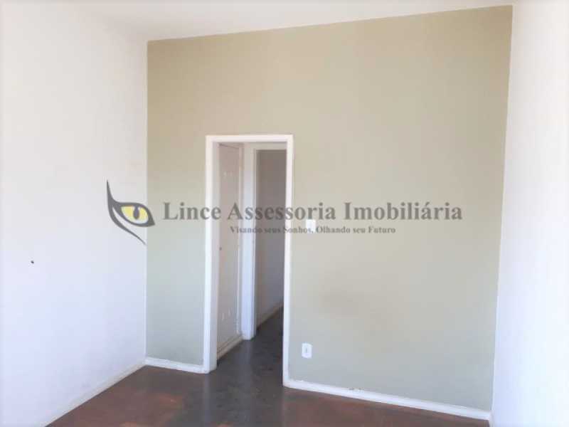 Apartamento à venda com 3 quartos, 110m² - Foto 7