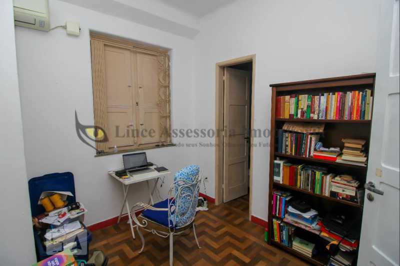 Apartamento à venda com 5 quartos, 170m² - Foto 12