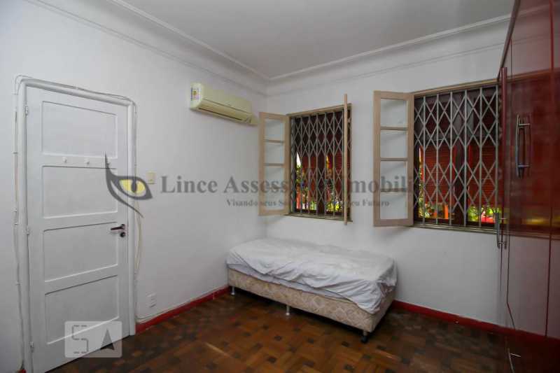 Apartamento à venda com 5 quartos, 170m² - Foto 19