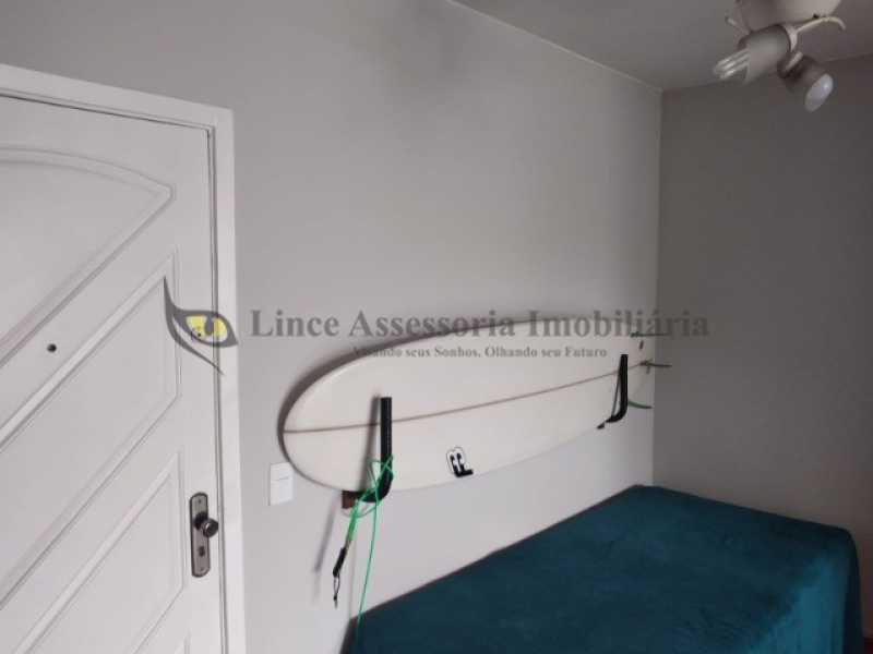 Apartamento à venda com 2 quartos, 86m² - Foto 9