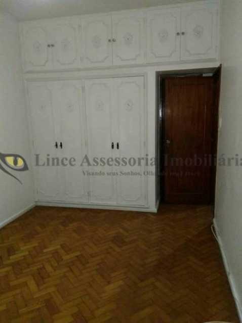 Apartamento à venda com 3 quartos, 136m² - Foto 8