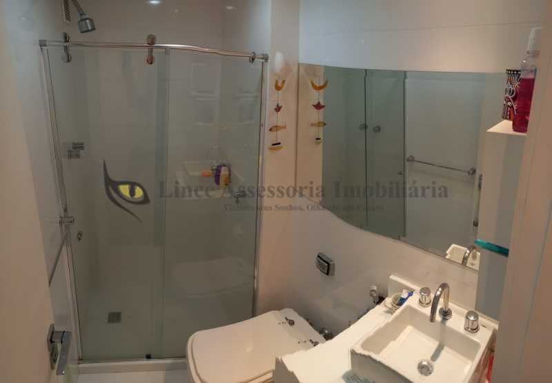 Apartamento à venda com 3 quartos, 90m² - Foto 15