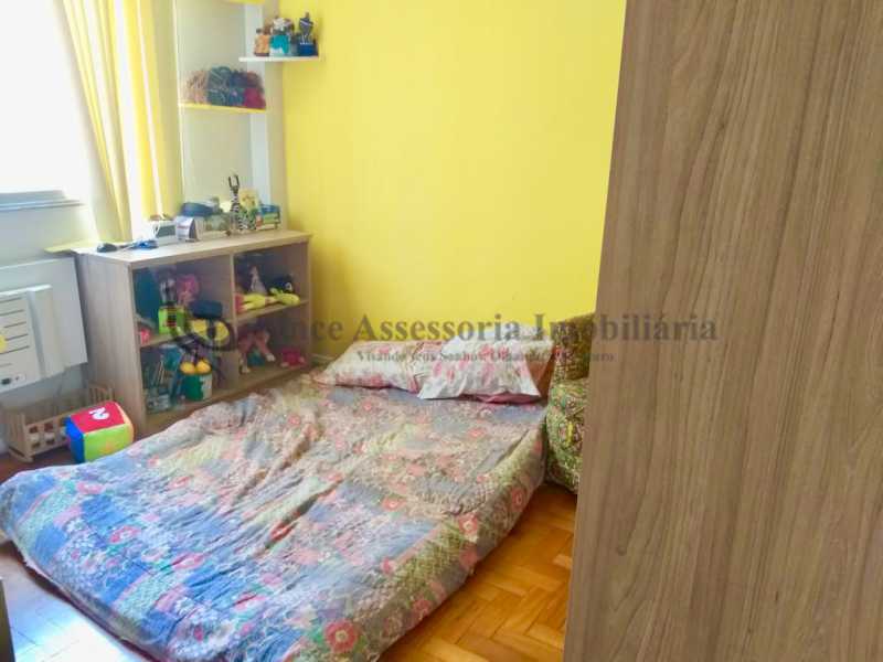 Apartamento à venda com 3 quartos, 86m² - Foto 8