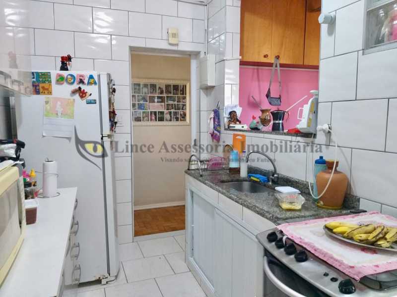 Apartamento à venda com 3 quartos, 86m² - Foto 12