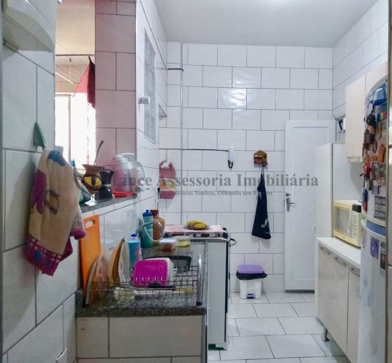 Apartamento à venda com 3 quartos, 86m² - Foto 13