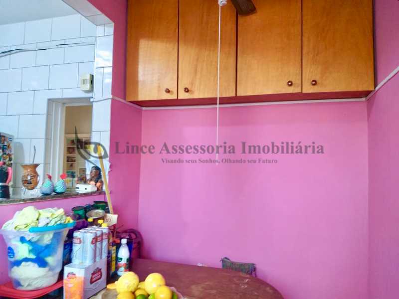 Apartamento à venda com 3 quartos, 86m² - Foto 14