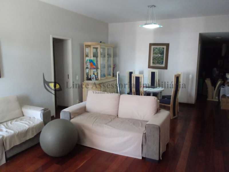 Apartamento à venda com 3 quartos, 153m² - Foto 5