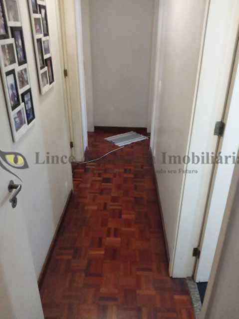 Apartamento à venda com 3 quartos, 153m² - Foto 9