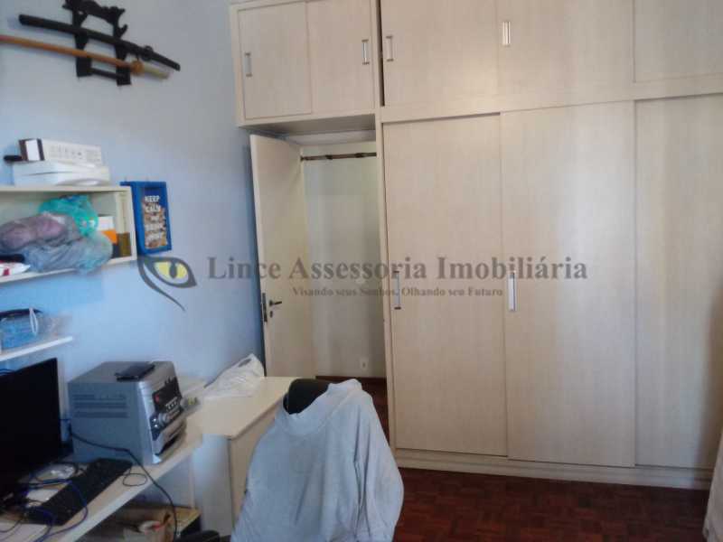 Apartamento à venda com 3 quartos, 153m² - Foto 10