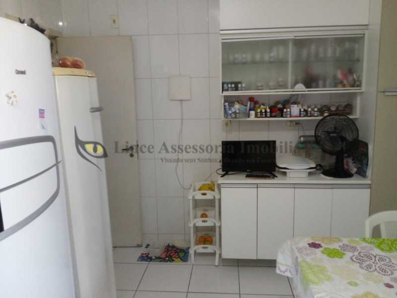 Apartamento à venda com 3 quartos, 153m² - Foto 24