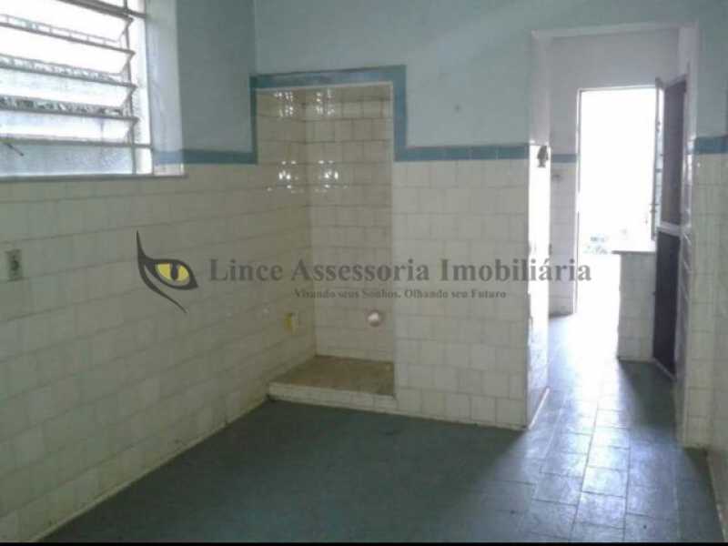 Casa à venda com 5 quartos, 200m² - Foto 13