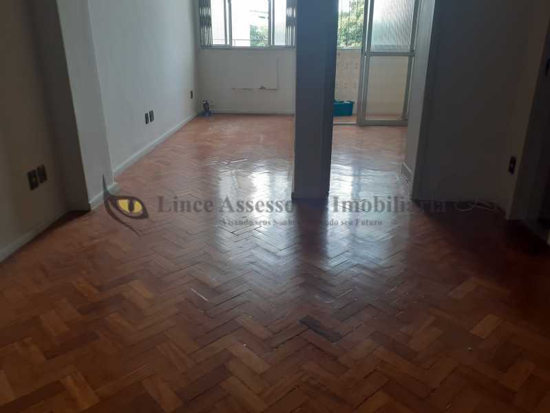 Apartamento à venda com 1 quarto, 46m² - Foto 1