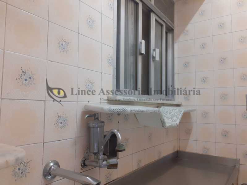 Apartamento à venda com 1 quarto, 46m² - Foto 18