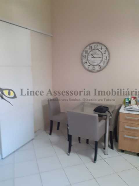 Apartamento à venda com 1 quarto, 55m² - Foto 1