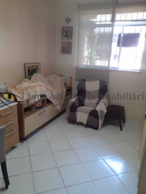 Apartamento à venda com 1 quarto, 55m² - Foto 2