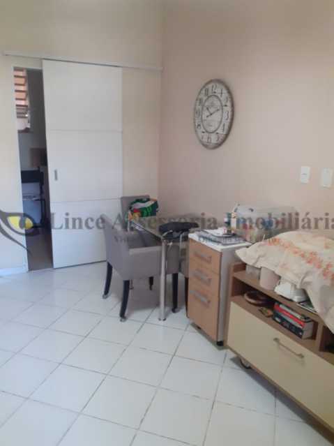 Apartamento à venda com 1 quarto, 55m² - Foto 4