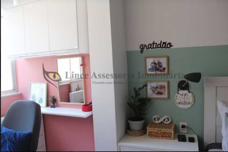 Apartamento à venda com 2 quartos, 80m² - Foto 9