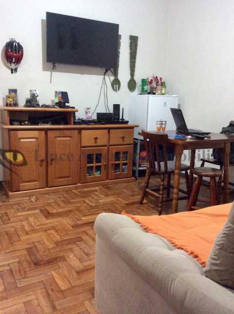 Apartamento à venda com 1 quarto, 33m² - Foto 4