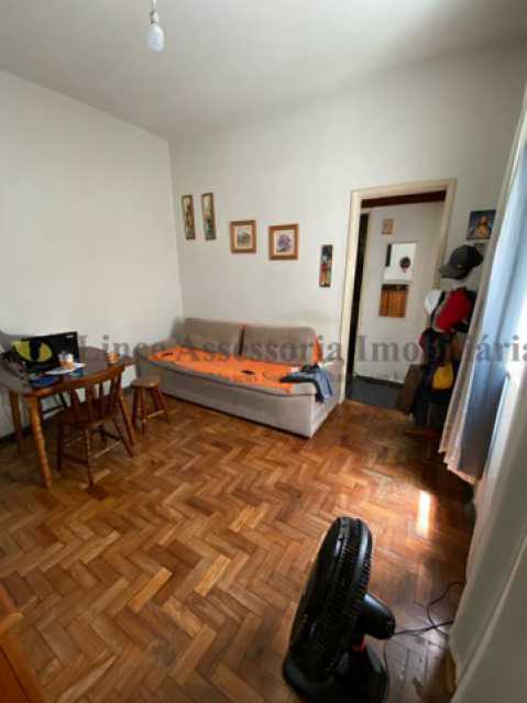 Apartamento à venda com 1 quarto, 33m² - Foto 3