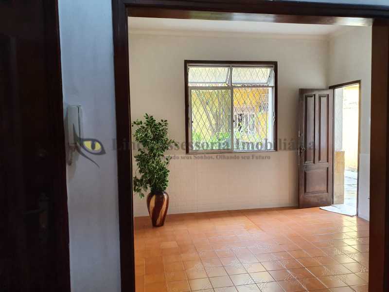 Apartamento à venda com 2 quartos, 76m² - Foto 1