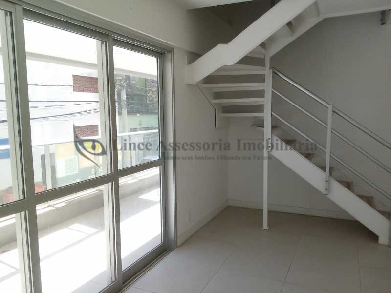 Apartamento à venda com 2 quartos, 100m² - Foto 4