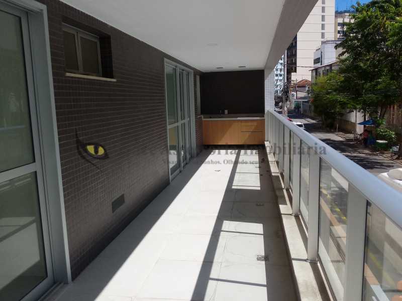 Apartamento à venda com 2 quartos, 100m² - Foto 5