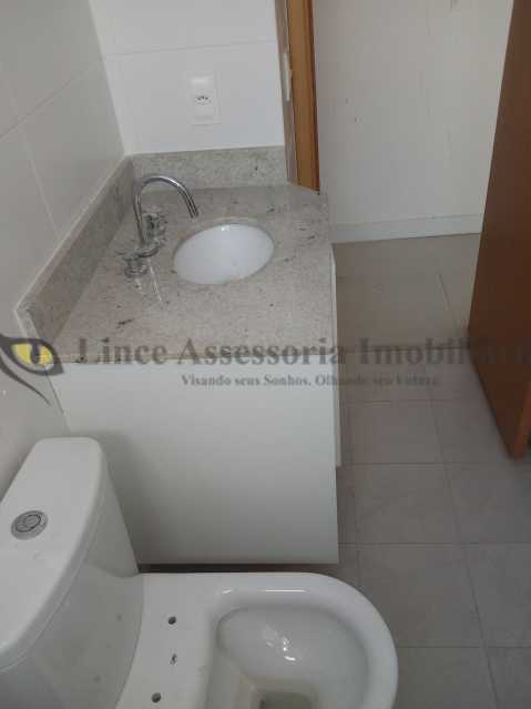 Apartamento à venda com 2 quartos, 100m² - Foto 23