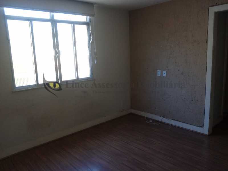 Apartamento à venda com 2 quartos, 61m² - Foto 2