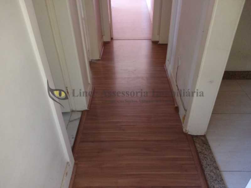 Apartamento à venda com 2 quartos, 61m² - Foto 18