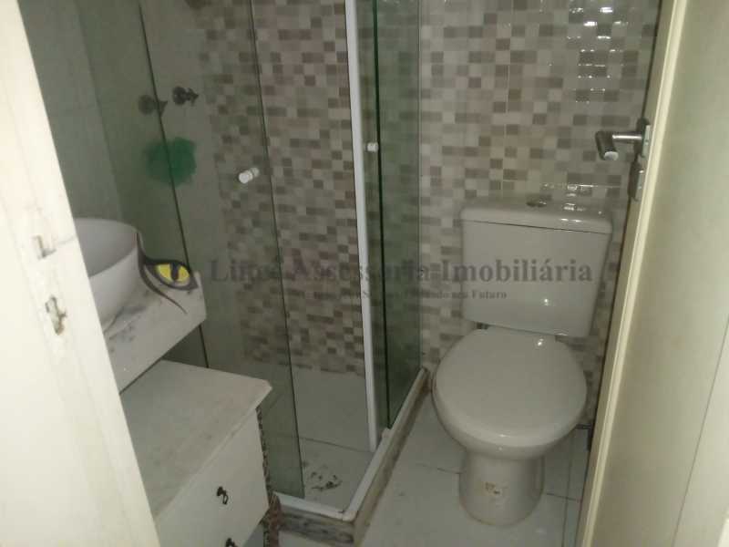 Apartamento à venda com 2 quartos, 61m² - Foto 21