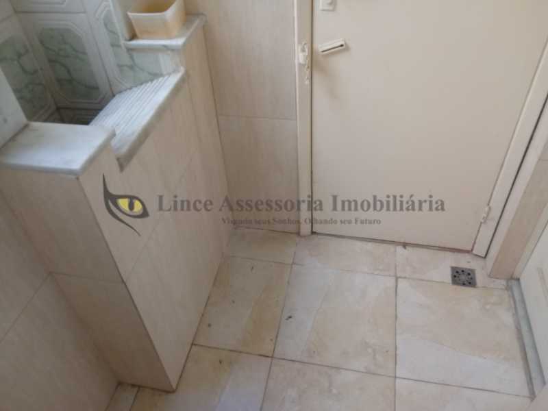 Apartamento à venda com 2 quartos, 61m² - Foto 28