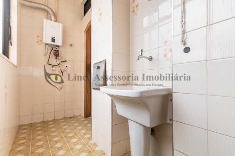 Apartamento à venda com 4 quartos, 220m² - Foto 17