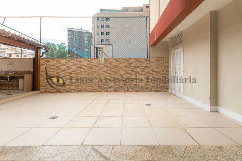 Apartamento à venda com 4 quartos, 220m² - Foto 21