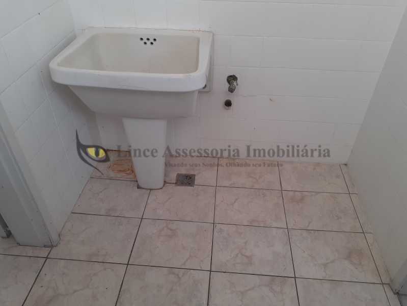 Apartamento à venda com 2 quartos, 71m² - Foto 25