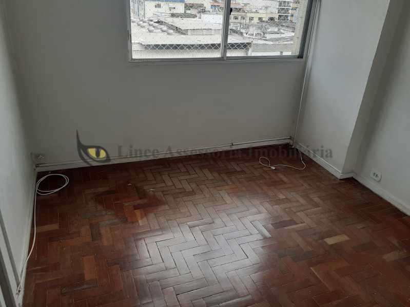 Apartamento à venda com 2 quartos, 71m² - Foto 14