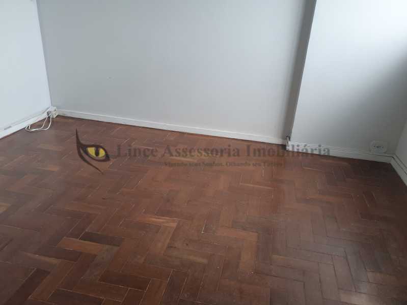 Apartamento à venda com 2 quartos, 71m² - Foto 11