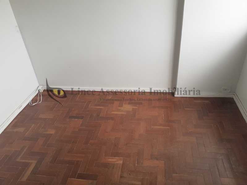 Apartamento à venda com 2 quartos, 71m² - Foto 10