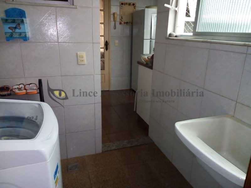 Apartamento à venda com 2 quartos, 128m² - Foto 19