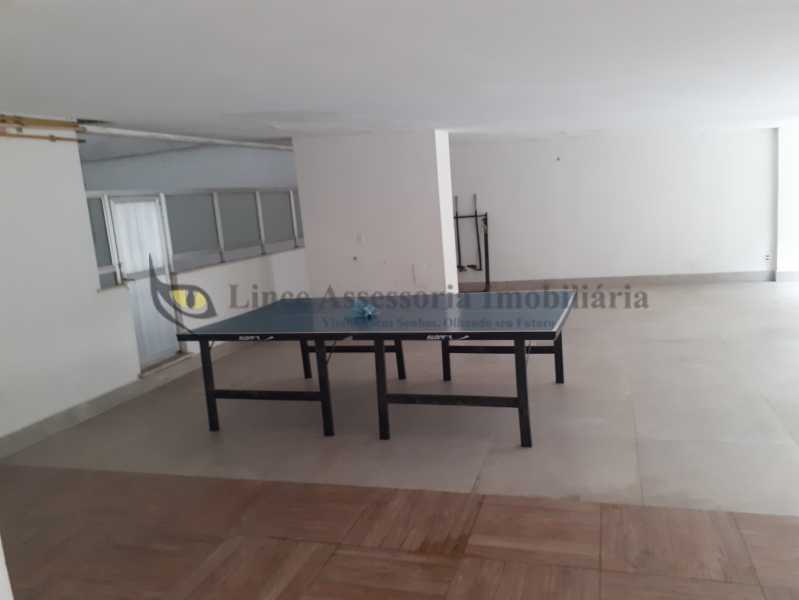 Apartamento à venda com 2 quartos, 85m² - Foto 23