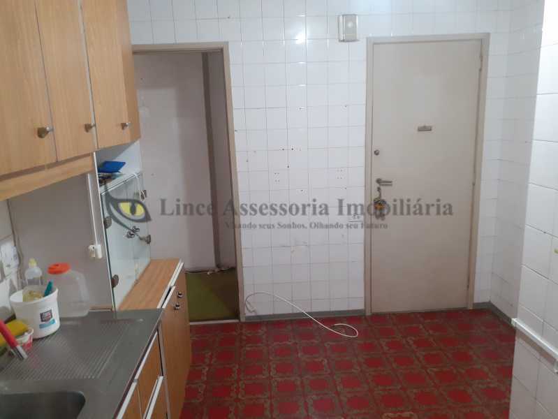 Apartamento à venda com 2 quartos, 85m² - Foto 16