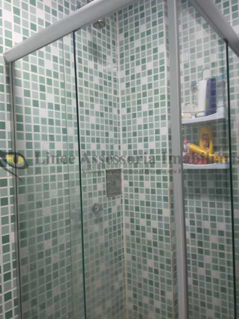 Apartamento à venda com 2 quartos, 65m² - Foto 12