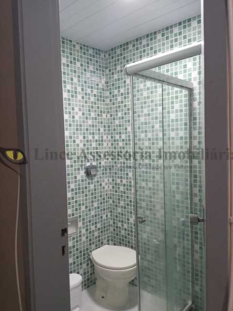 Apartamento à venda com 2 quartos, 65m² - Foto 11