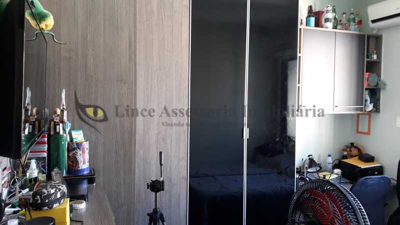 Apartamento à venda com 3 quartos, 90m² - Foto 16