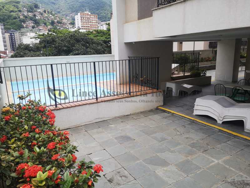 Apartamento à venda com 3 quartos, 90m² - Foto 28