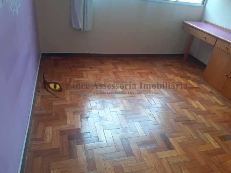 Apartamento à venda com 3 quartos, 95m² - Foto 9