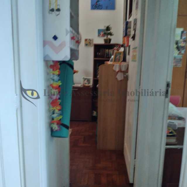 Apartamento à venda com 2 quartos, 57m² - Foto 16